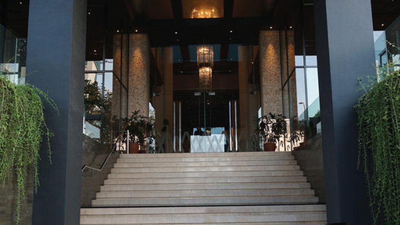 Akmani Hotel Джакарта Екстериор снимка